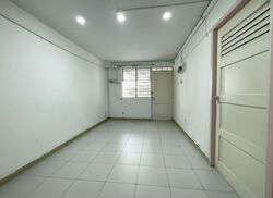 Blk 17 Lorong 7 Toa Payoh (Toa Payoh), HDB 3 Rooms #495800981